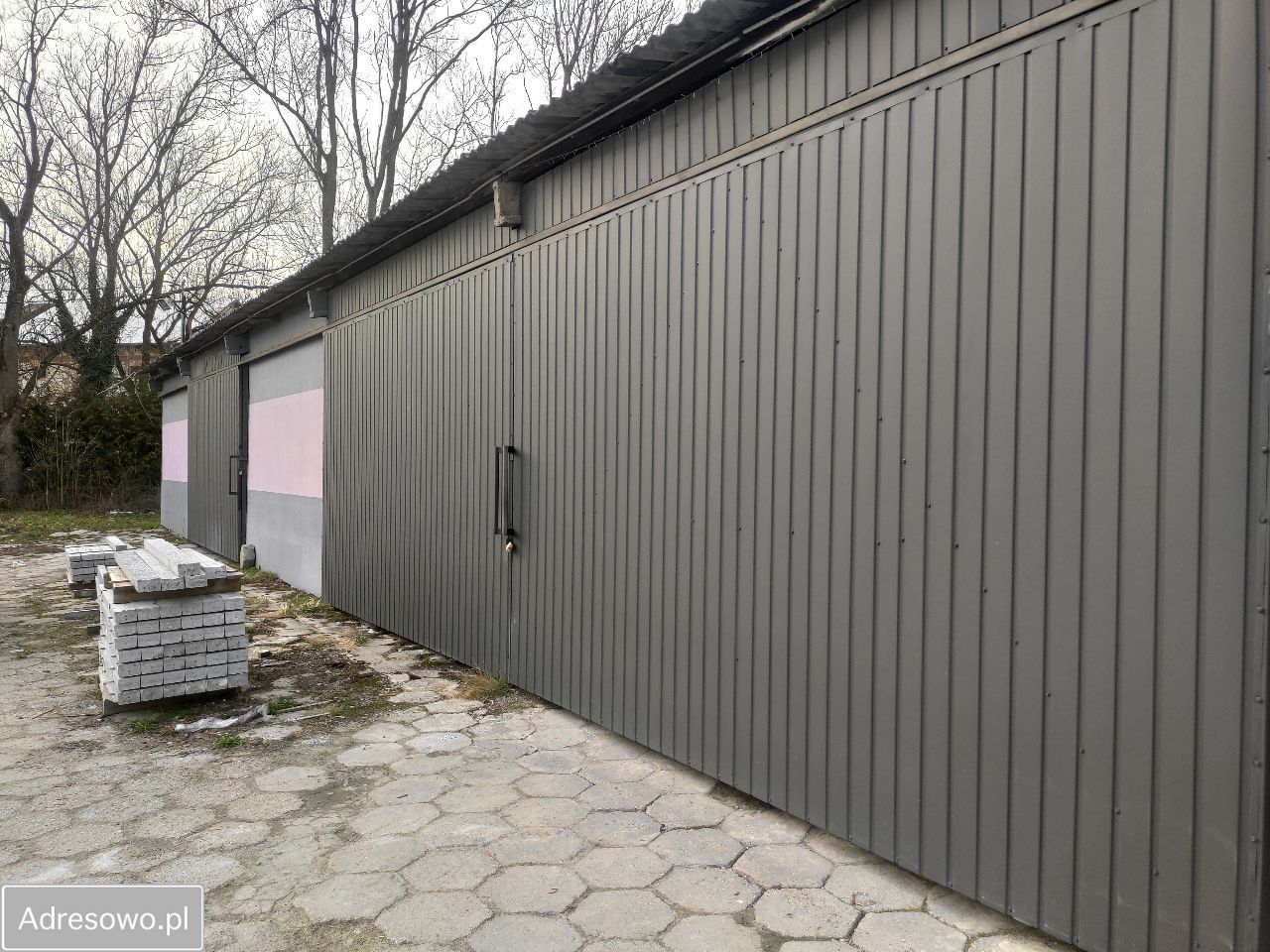 Hala/magazyn Moniaki. Zdjęcie 13