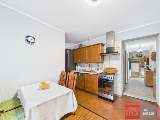 dom wolnostojący, 4 pokoje Bobrowice. Zdjęcie 8