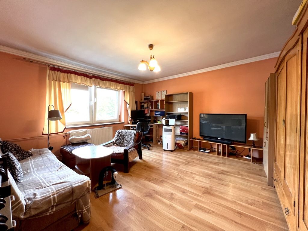 dom wolnostojący, 5 pokoi Krasne. Zdjęcie 6