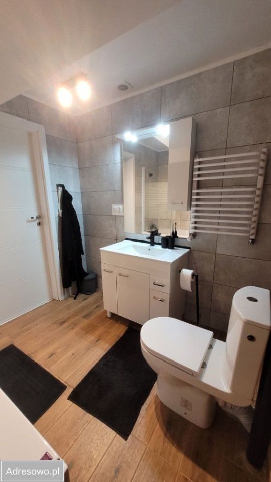 dom wolnostojący, 4 pokoje Murowaniec. Zdjęcie 19