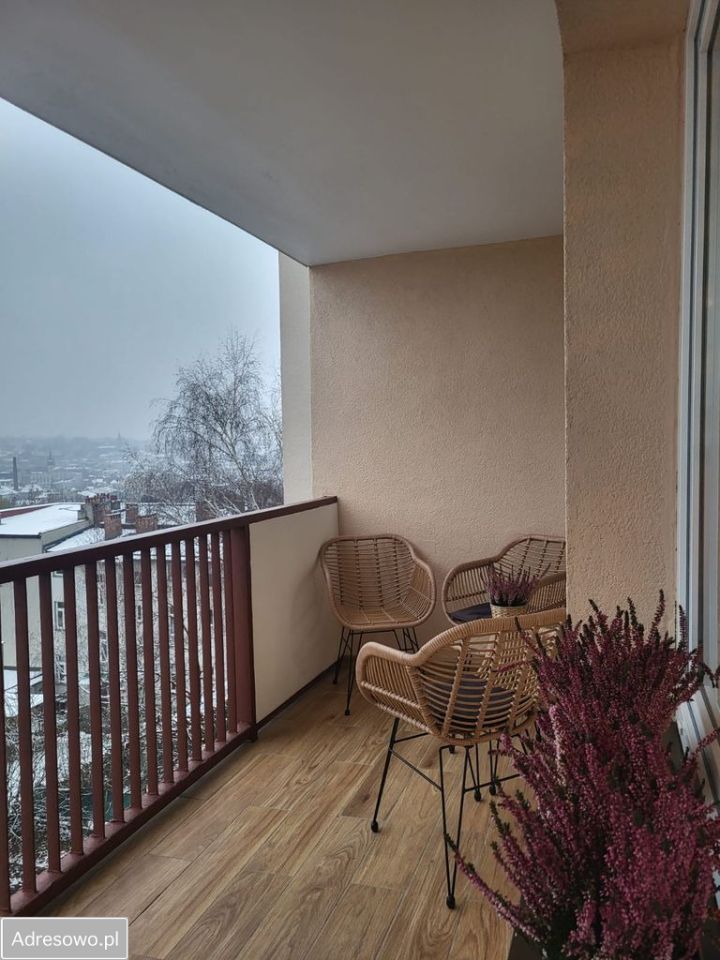 Mieszkanie 3-pokojowe Bielsko-Biała Śródmieście, ul. Tadeusza Romanowicza. Zdjęcie 17