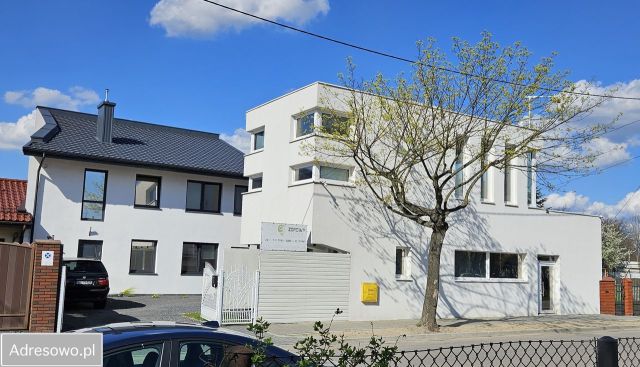 dom wolnostojący, 10 pokoi Piotrków Trybunalski Śródmieście, ul. Litewska. Zdjęcie 1