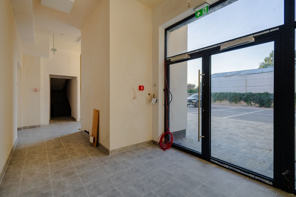 Nieruchomość komercyjna Warszawa Białołęka, ul. Modlińska. Zdjęcie 12