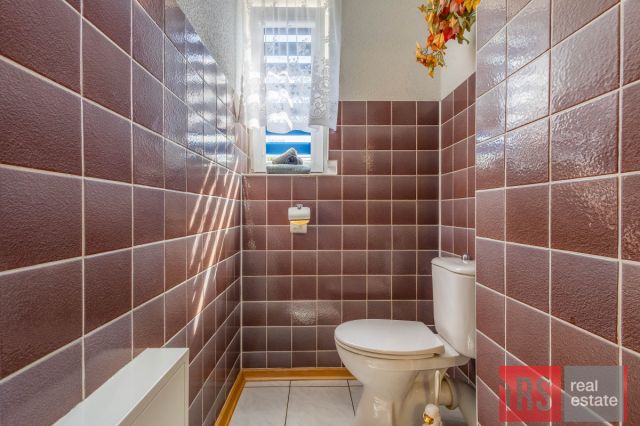 dom wolnostojący, 4 pokoje Laski. Zdjęcie 16