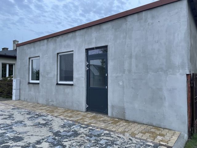 dom wolnostojący, 3 pokoje Swory. Zdjęcie 1