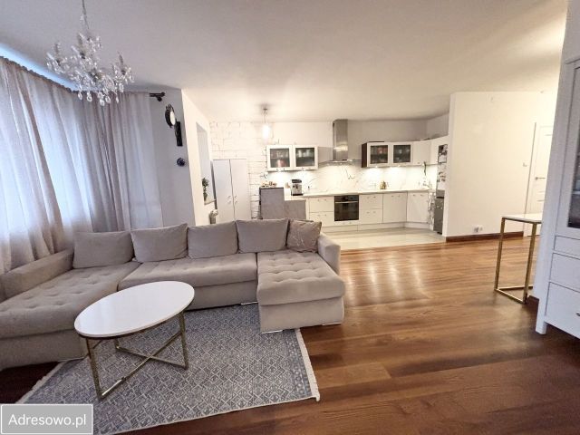 Mieszkanie 5-pokojowe Warszawa Ursynów, ul. Mariana Sengera "Cichego". Zdjęcie 1