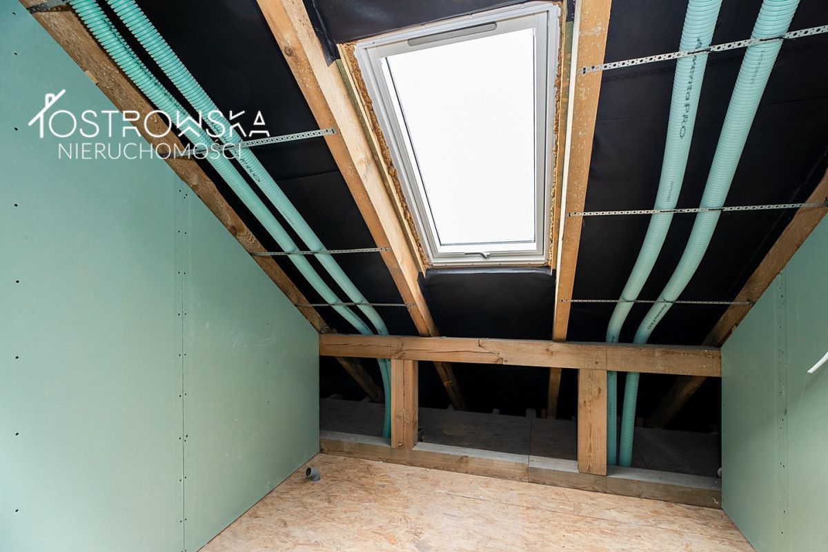 dom wolnostojący, 6 pokoi Glinianka. Zdjęcie 14