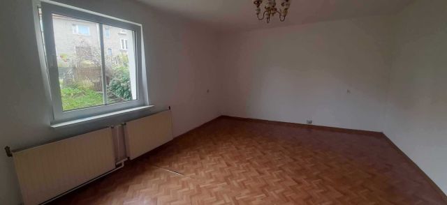 Mieszkanie 1-pokojowe Wałbrzych Biały Kamień, ul. Obrońców Pokoju. Zdjęcie 1