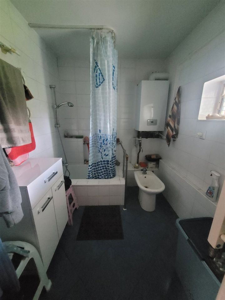 dom wolnostojący, 3 pokoje Jaroszów. Zdjęcie 11