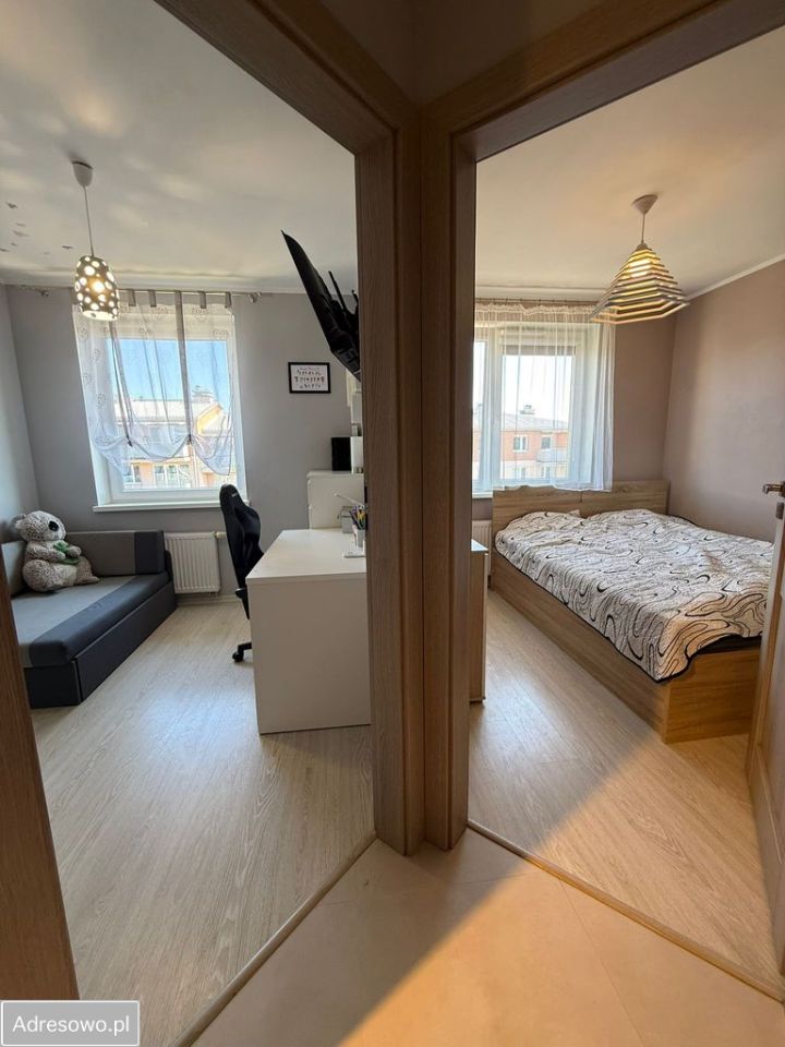 Mieszkanie 3-pokojowe Jaroty, ul. Bartąska. Zdjęcie 14