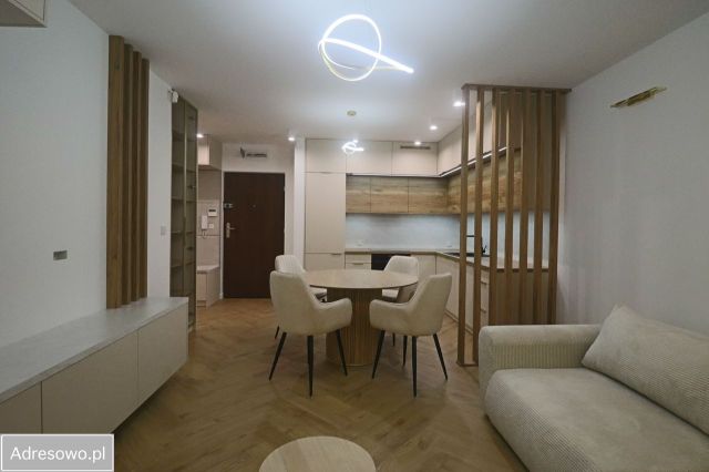 Mieszkanie 3-pokojowe Warszawa Żerań, ul. Modlińska. Zdjęcie 1