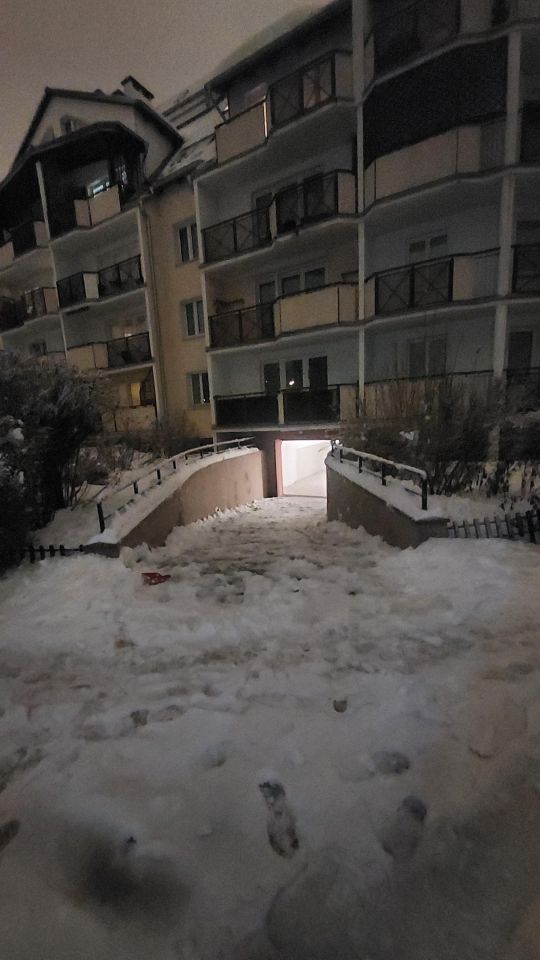 Garaż/miejsce parkingowe Olsztyn Jaroty, ul. Edwarda Mroza. Zdjęcie 1