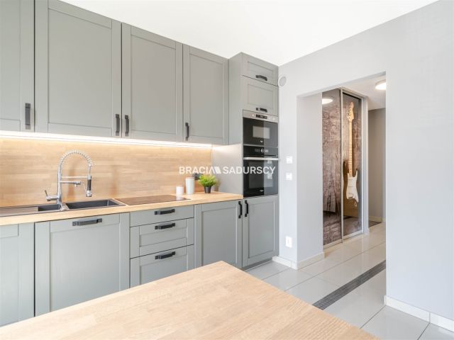 Mieszkanie 3-pokojowe Kraków Podgórze Duchackie, ul. Sebastiana Klonowica. Zdjęcie 16