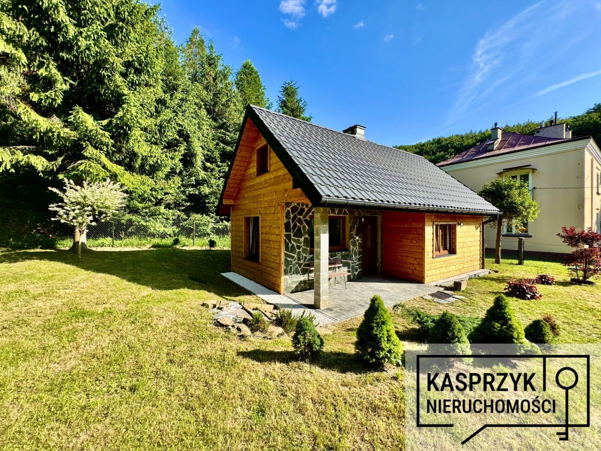 dom wolnostojący, 2 pokoje Folusz. Zdjęcie 2