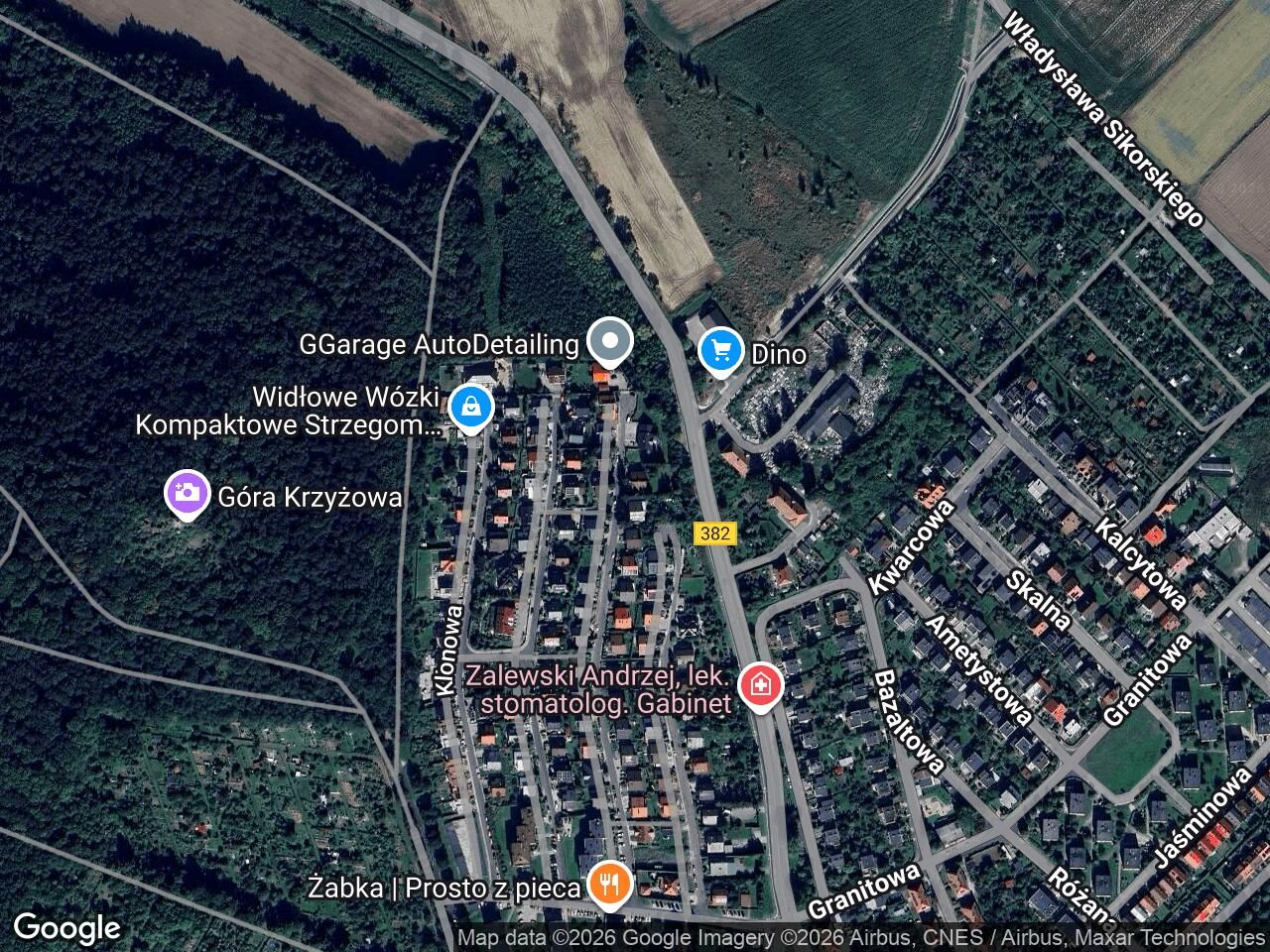 dom wolnostojący, 9 pokoi Strzegom, ul. Bukowa