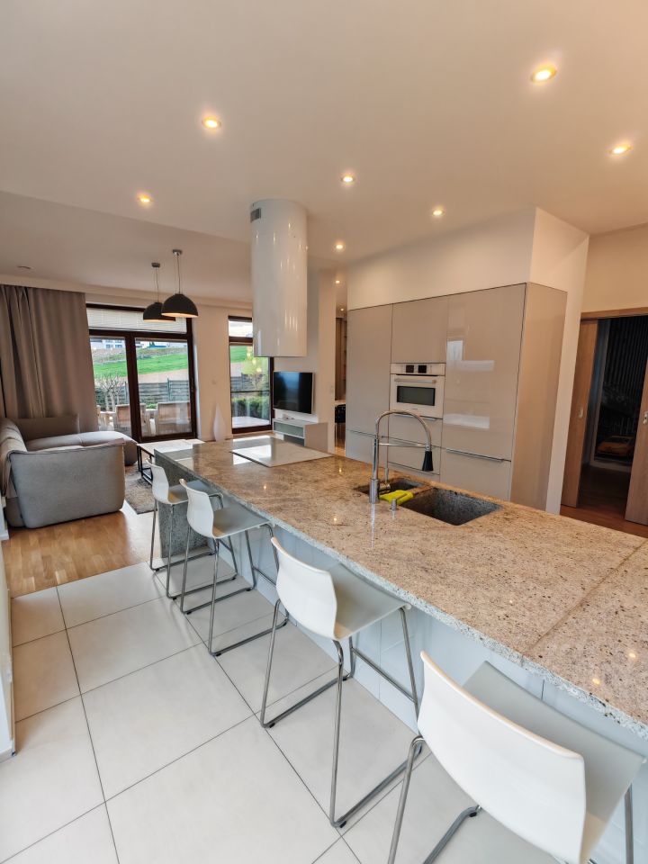 bliźniak, 5 pokoi Mogilany, os. Parkowe Wzgórze. Zdjęcie 7