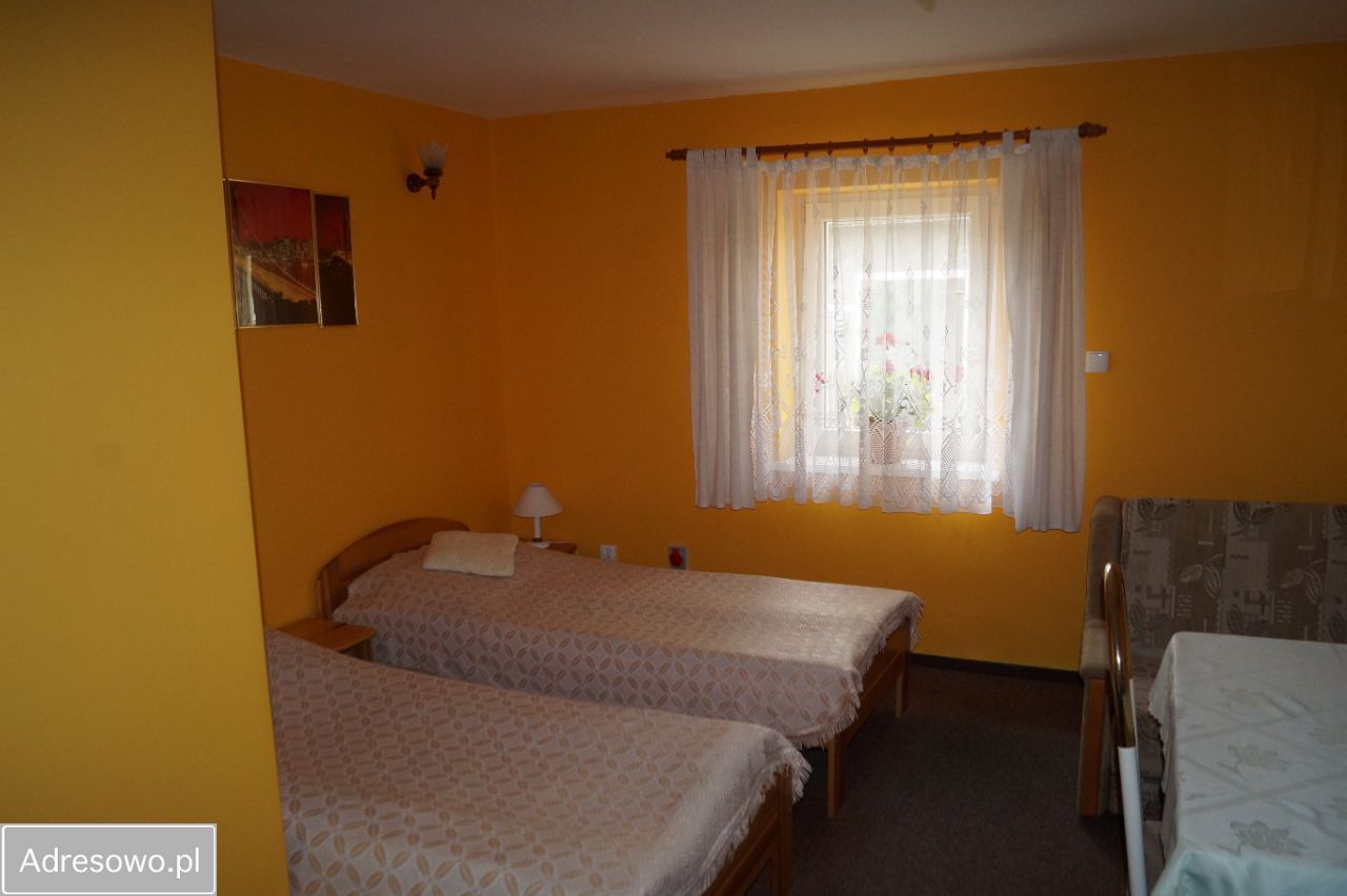 dom wolnostojący, 8 pokoi Wojciechów. Zdjęcie 6