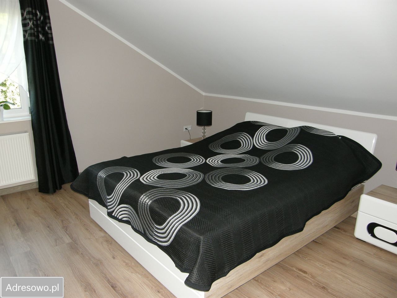 dom wolnostojący, 4 pokoje Księginice. Zdjęcie 17