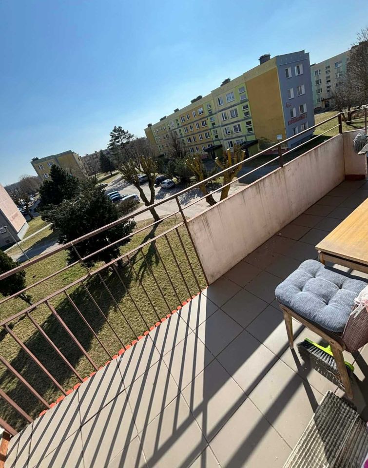 Mieszkanie 3-pokojowe Białogard. Zdjęcie 3