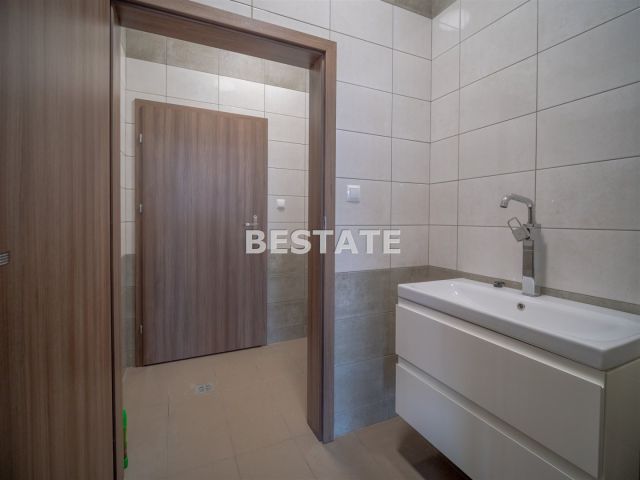 Hala/magazyn Radomyśl Wielki, ul. Piłsudskiego. Zdjęcie 17