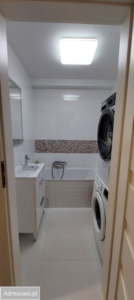 Mieszkanie 3-pokojowe Ozimek. Zdjęcie 6