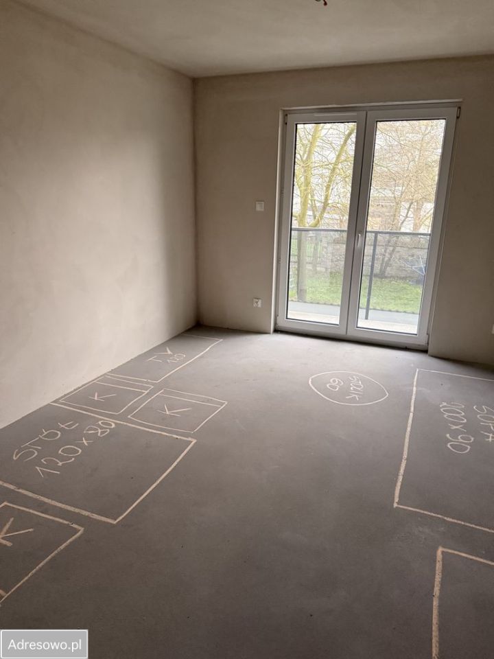 Mieszkanie 3-pokojowe Skawina, ul. Krzywa. Zdjęcie 4