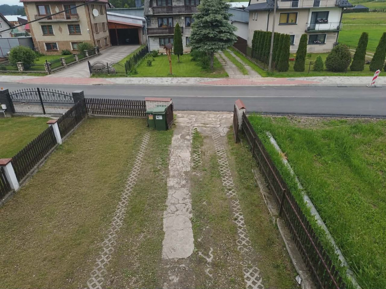 dom wolnostojący, 6 pokoi Niedzica, ul. Tatrzańska. Zdjęcie 2