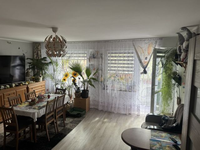 Mieszkanie 3-pokojowe Nysa, ul. Wandy Pawlik. Zdjęcie 1