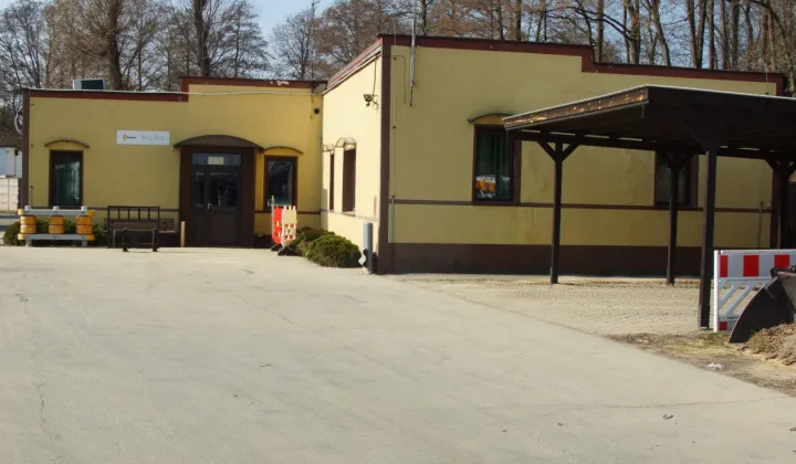 Hala/magazyn Budy-Grzybek, ul. Chełmońskiego