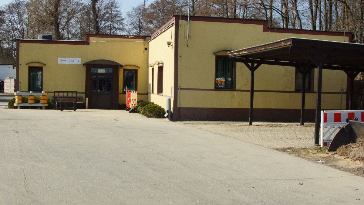 Hala/magazyn Budy-Grzybek, ul. Chełmońskiego. Zdjęcie 1