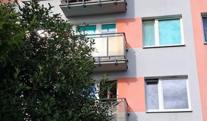 Mieszkanie 3-pokojowe Prudnik, ul. Księdza Karola Koziołka
