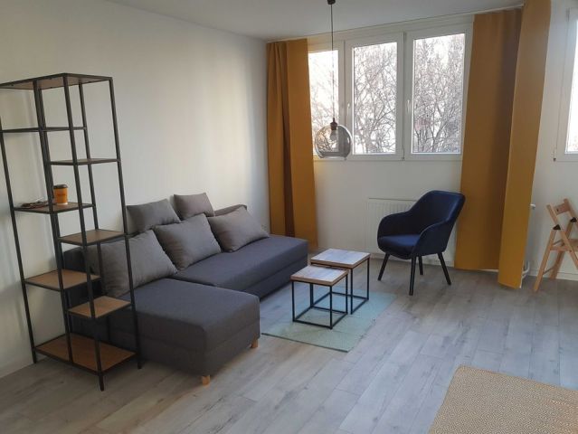 Mieszkanie 3-pokojowe Wrocław Stare Miasto. Zdjęcie 1