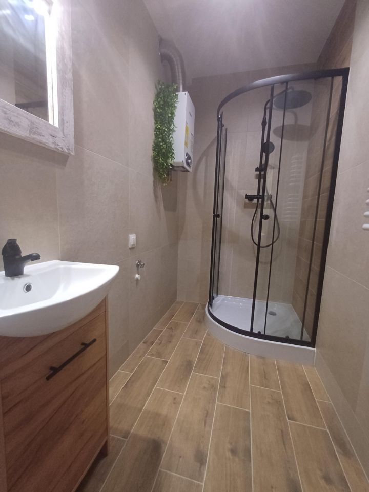 Mieszkanie 2-pokojowe Katowice Dąb, ul. Tomasza Kotlarza. Zdjęcie 3