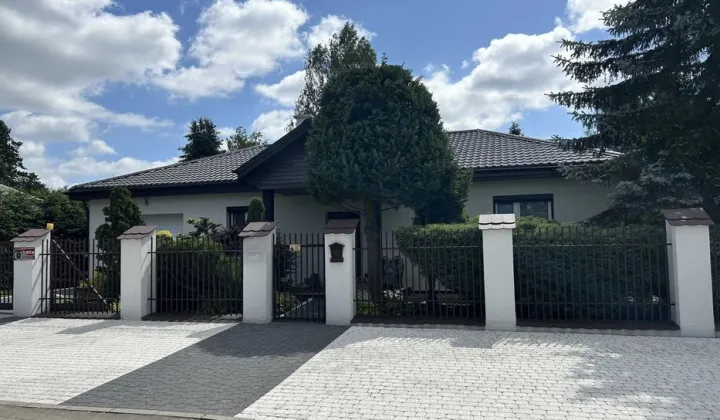 dom wolnostojący Bierzewice
