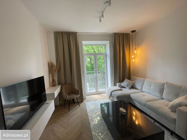 Mieszkanie 2-pokojowe Warszawa Grochów, ul. Grochowska. Zdjęcie 1