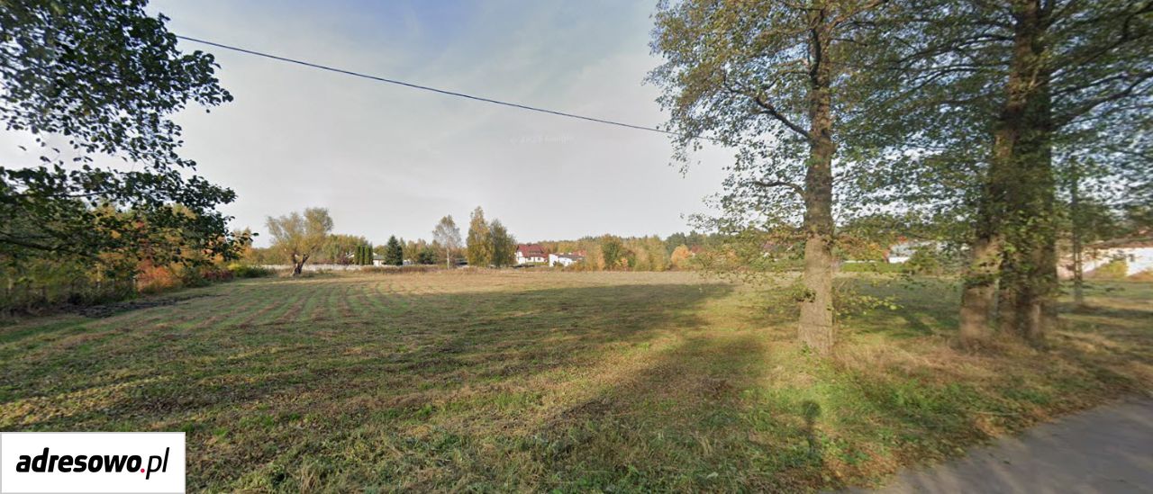 Zeme, 900 m²
