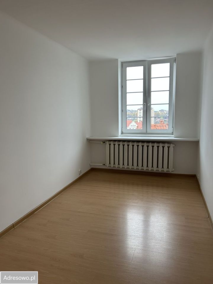 Mieszkanie 3-pokojowe Bielsko-Biała Śródmieście. Zdjęcie 15