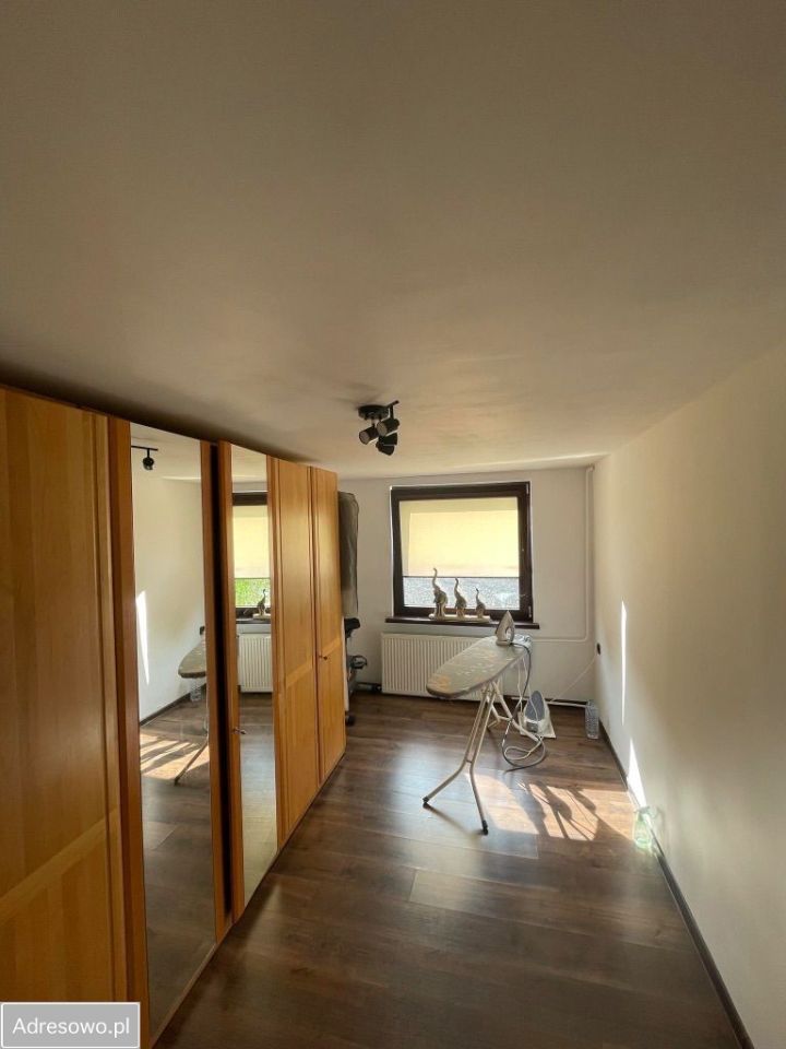 dom wolnostojący, 6 pokoi Jerzmanki. Zdjęcie 14