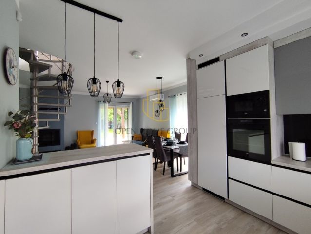 dom wolnostojący, 6 pokoi Czernica. Zdjęcie 21