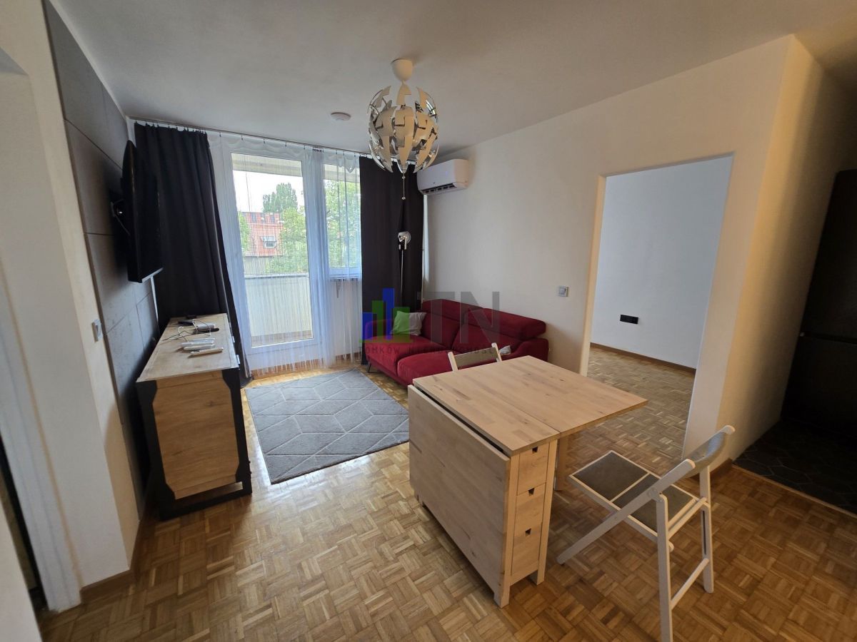 Mieszkanie 3-pokojowe Wrocław Fabryczna, al. Pracy. Zdjęcie 1