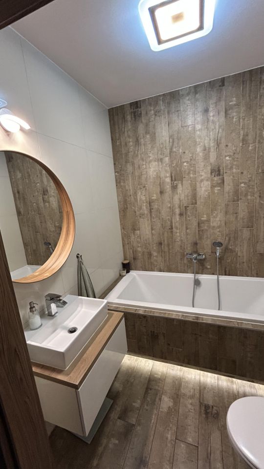 Mieszkanie 5-pokojowe Legnica, ul. ks. Piotra Ściegiennego. Zdjęcie 13