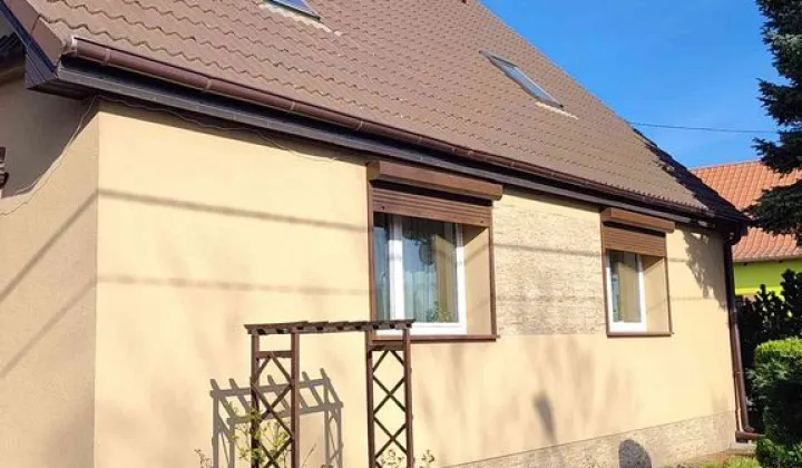 dom wolnostojący, 6 pokoi Jarocin