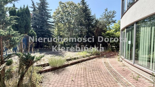 Hala/magazyn Ujazd. Zdjęcie 24