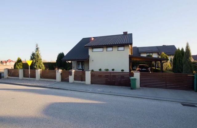 dom wolnostojący, 5 pokoi Posada, Sienkiewicza. Zdjęcie 1