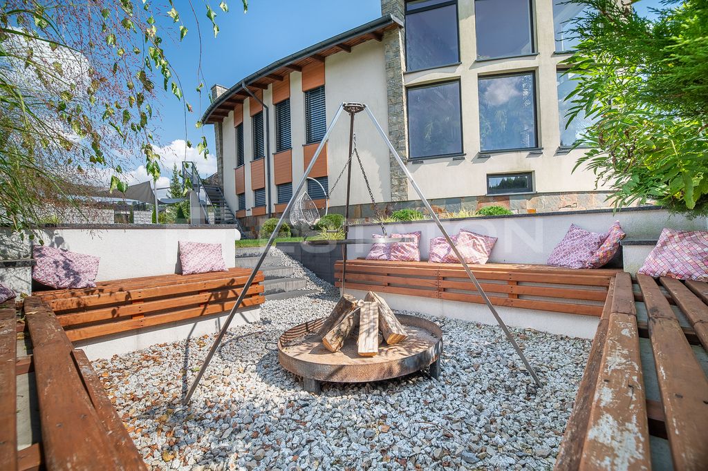 dom wolnostojący, 5 pokoi Rzeszów Drabinianka. Zdjęcie 11