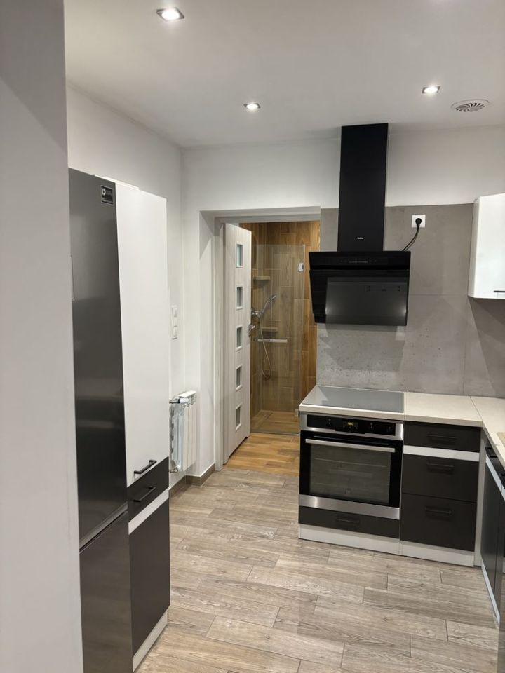 Mieszkanie 2-pokojowe Jelenia Góra Centrum, ul. Piotra Skargi. Zdjęcie 7