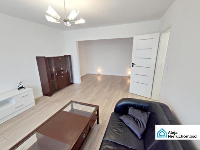 Mieszkanie 2-pokojowe Częstochowa Tysiąclecie, al. Aleja Armii Krajowej. Zdjęcie 4