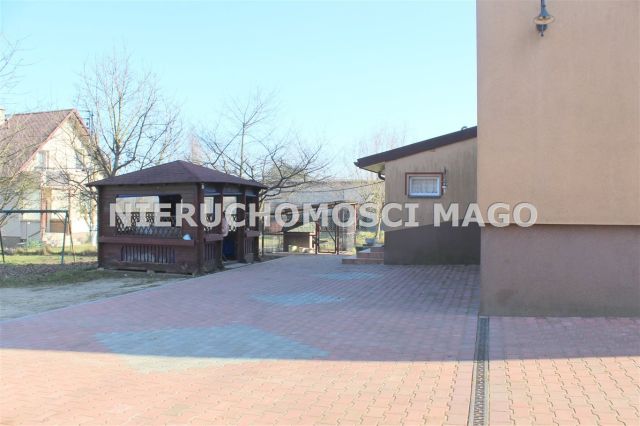 dom wolnostojący, 5 pokoi Kochanowice. Zdjęcie 6