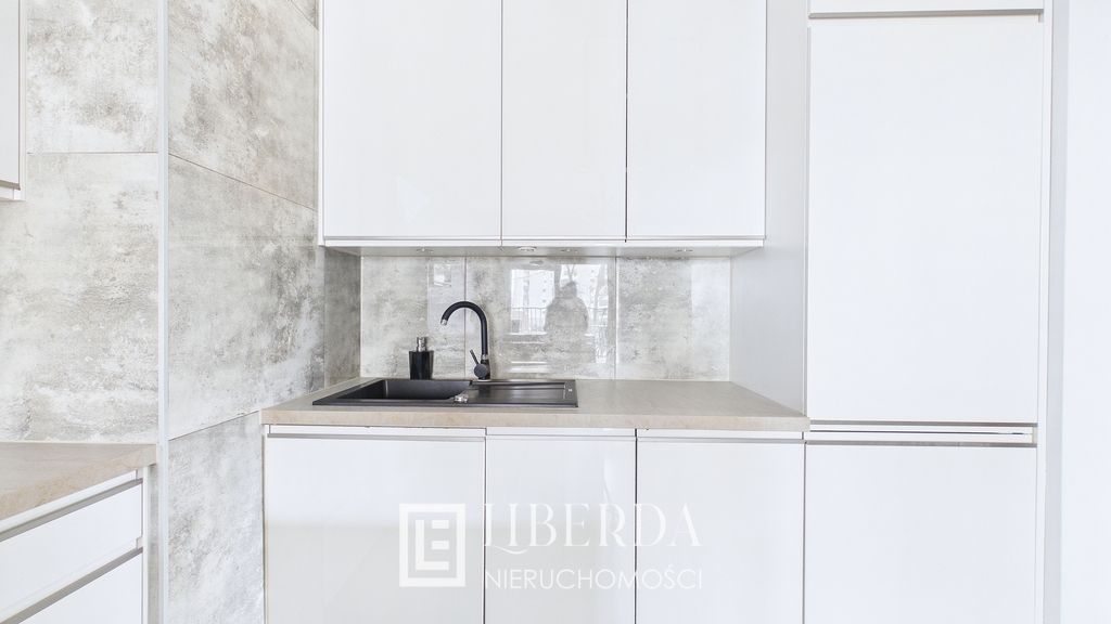 Mieszkanie 3-pokojowe Warszawa, ul. Anastazego Kowalczyka. Zdjęcie 4