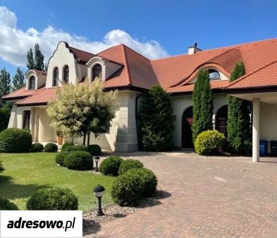 dom wolnostojący, 7 pokoi Wola Zaradzyńska, ul. Południowa. Zdjęcie 1